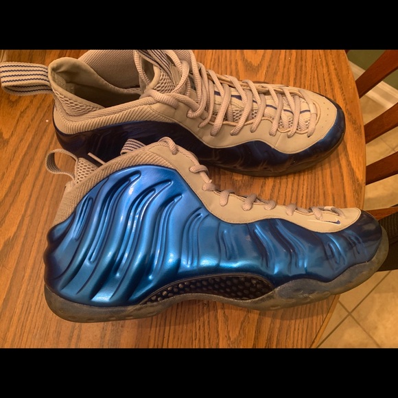 sport royal foamposite